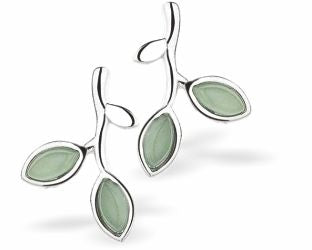 Silver Coloured Leafy Green Stud Earrings
17mm in size

Colour: Silver Coloured. Blue Crystals
Rhodium Plated
Delivered in a soft, black, velveteen pouch