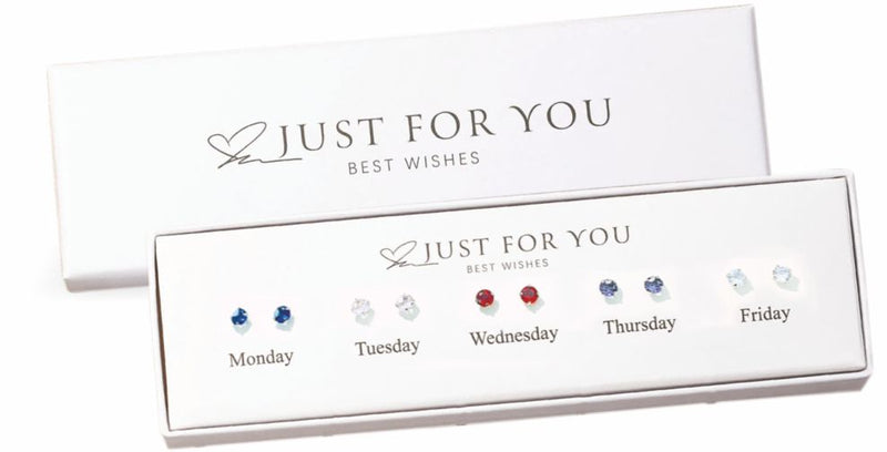 Selection of 5 different Stud Earrings. rhodium plated
Round, Multi Faceted Crystal, 6mm in size

Colour: 5 different colours: Red, Pink, Blue, Purple and Clear Crystal

