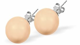 Austrian Crystal Classic Pearl Stud Earrings in Peach Pink Pearls are 6mm and 8mm in size Hypo allergenic, free from cadmium, lead and nickel Colour: Peach Pink Rhodium Plated Earwires See matching Necklace CP103 Perfect for an evening out or sophisticated, elegant day wear. Delivered in a soft, black, velveteen pouch