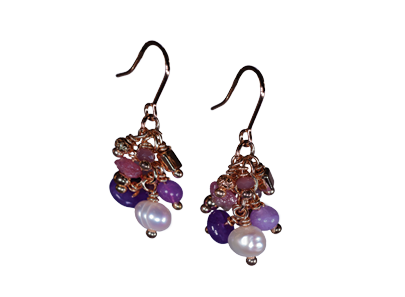 Multi-beaded pearl, burgundy and purple Drop Earrings
&nbsp;Gold Coloured Fish-hooks, Rhodium Plated

Colour: Pearl, burgundy and purple
See matching Necklace LB34
Delivered in a soft, grey, velveteen pouch