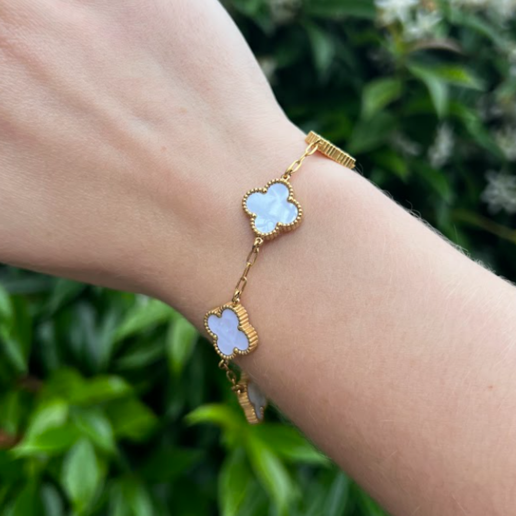 18k Gold Plated Stainless Steel Clover Bracelet – Waterproof, Adjustable, Double-Sided Five Leaf Design