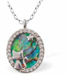 Paua Shell Oval with Kitty Necklace
15mm, Rhodium Plated

18" Chain
Hypoallergenic: Nickel, Lead and Cadmium free
Delivered in a soft, black, velveteen pouch