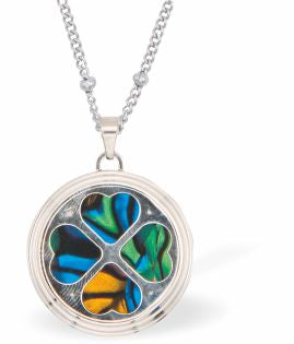 Special PVD Oval Necklace with Central Clover&nbsp;
Silver coloured chain with Paua Shell inset
Hypoallergenic; Free from cadmium, lead and nickel
20mm in size
Colour: Silver coloured and Crystal
Delivered in a soft, black, velveteen pouch