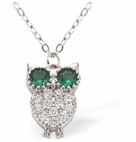 C041 - Silver Coloured Owl Necklace with Green Eyes, Rhodium Plated